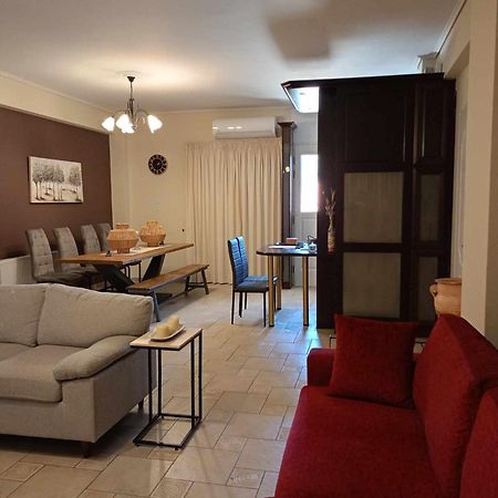 Comfortable Apartment In Kiato Εξωτερικό φωτογραφία