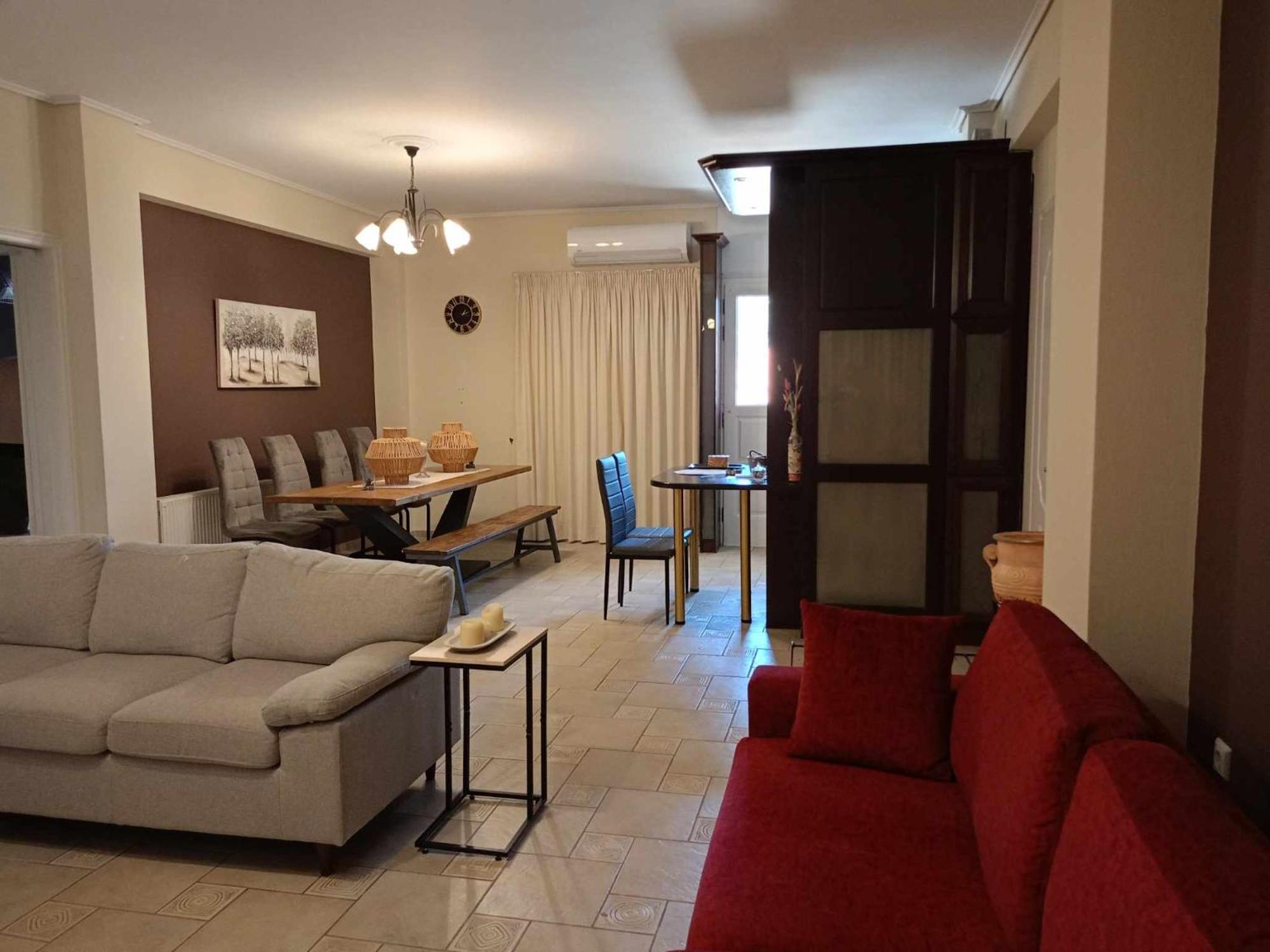 Comfortable Apartment In Kiato Εξωτερικό φωτογραφία